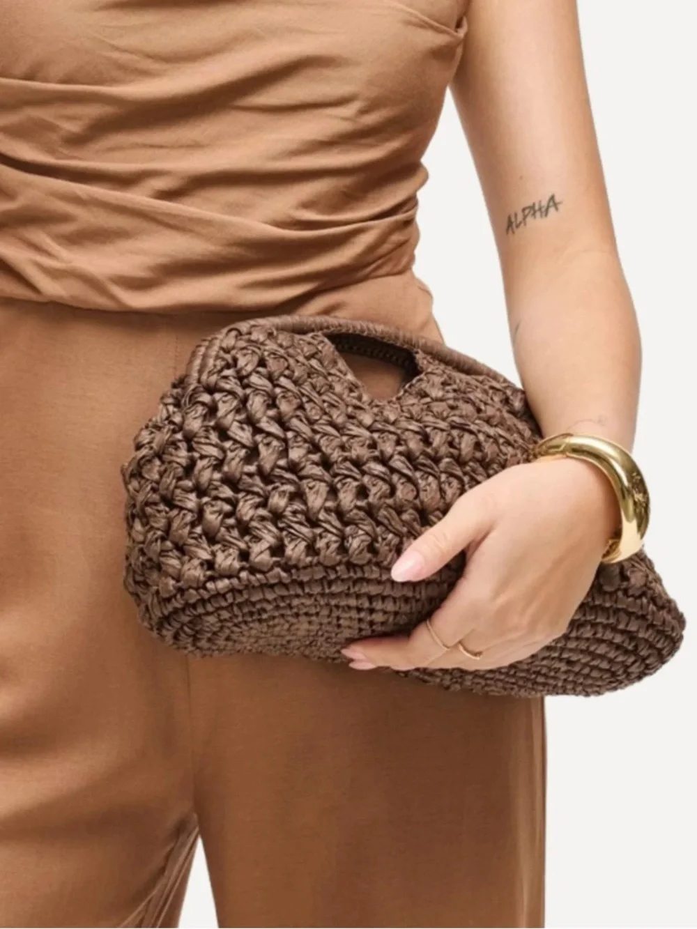 Urban Expressions / Anthopologie  Lani Raffia Clutch NWOT - Brown
